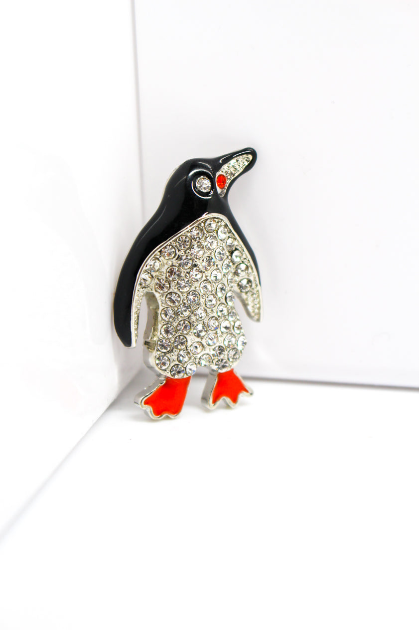 Penguin Magnet Orange Feet