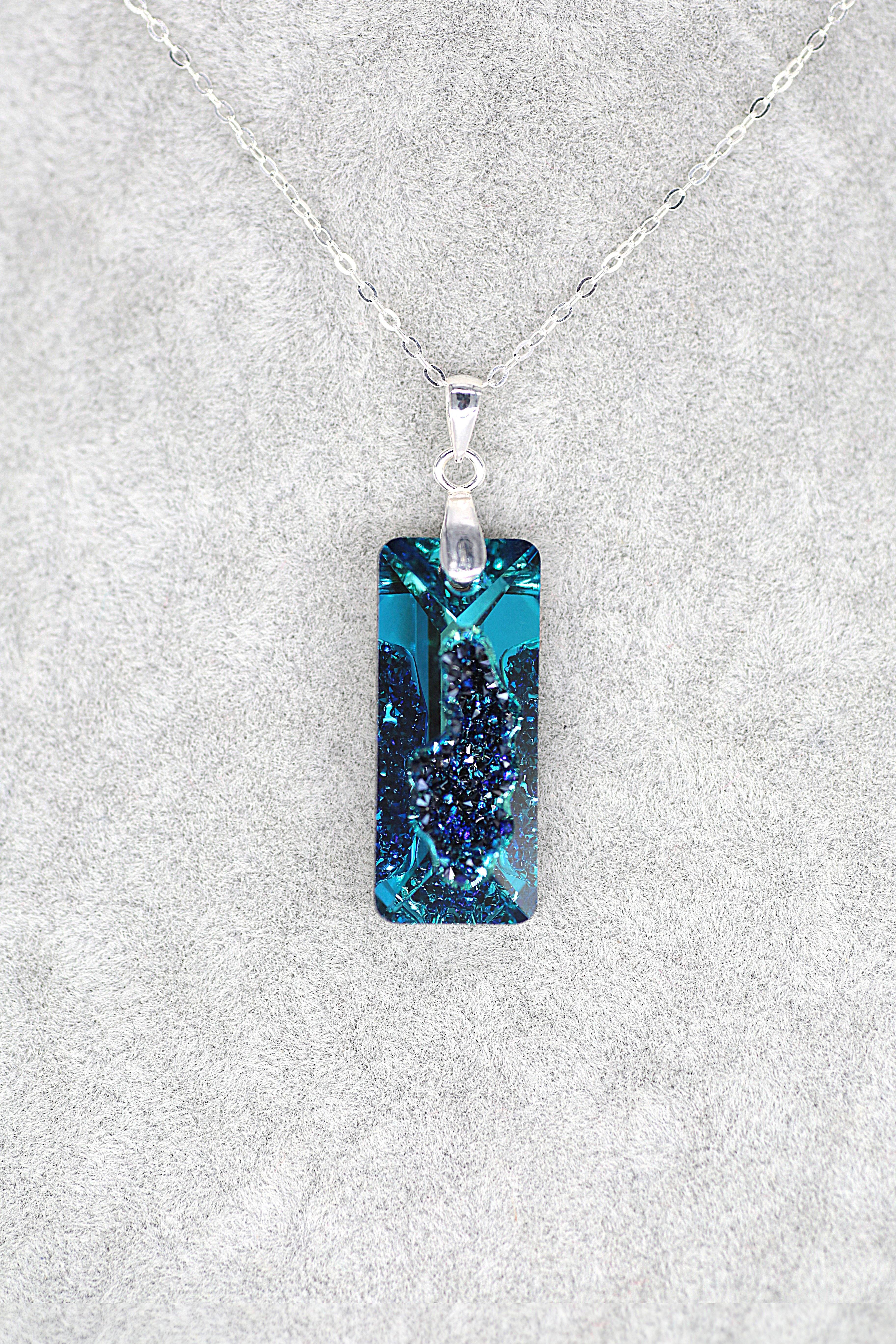 Cluster Column Pendant - Jungle Jewels