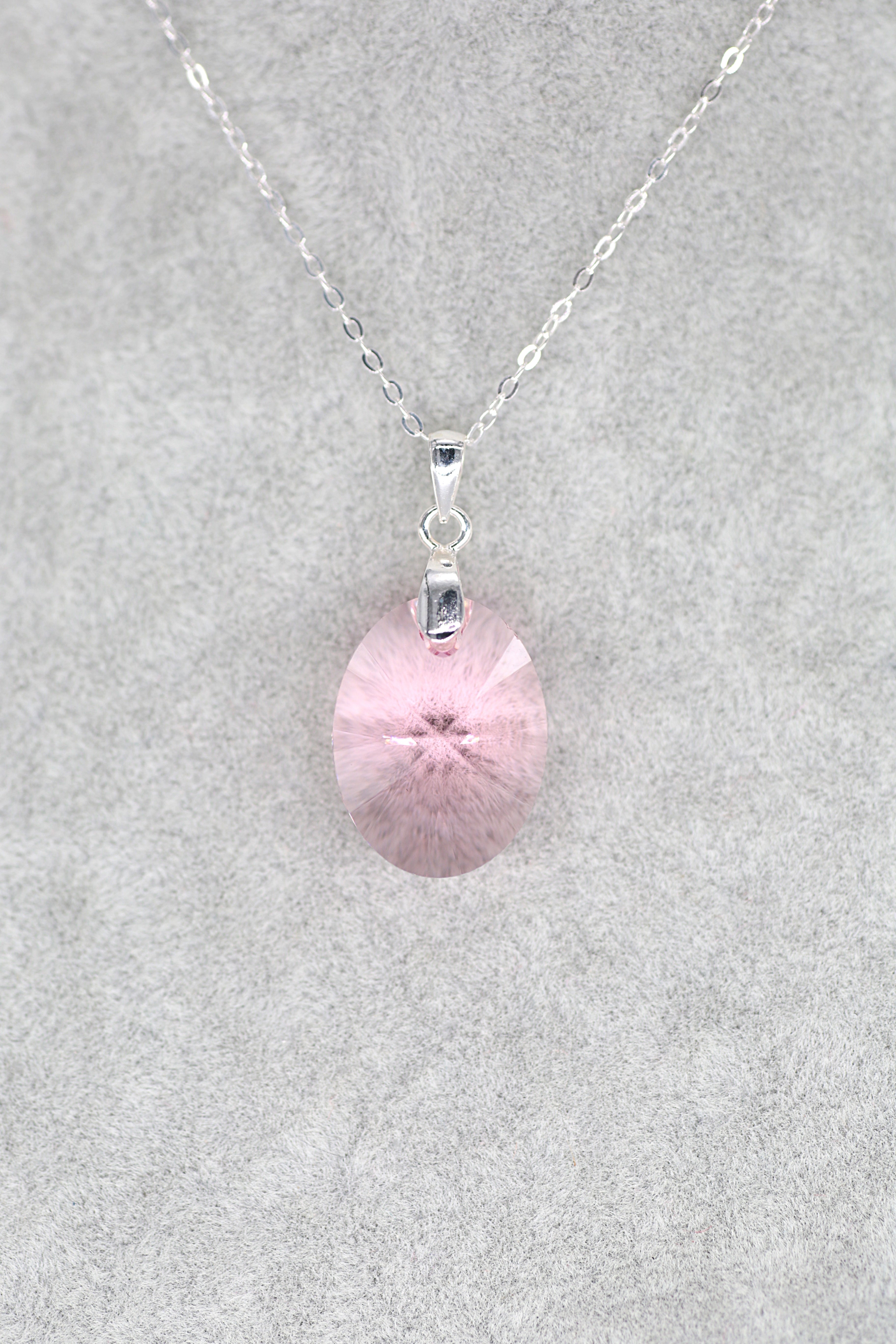 Oval Pendant - Mini