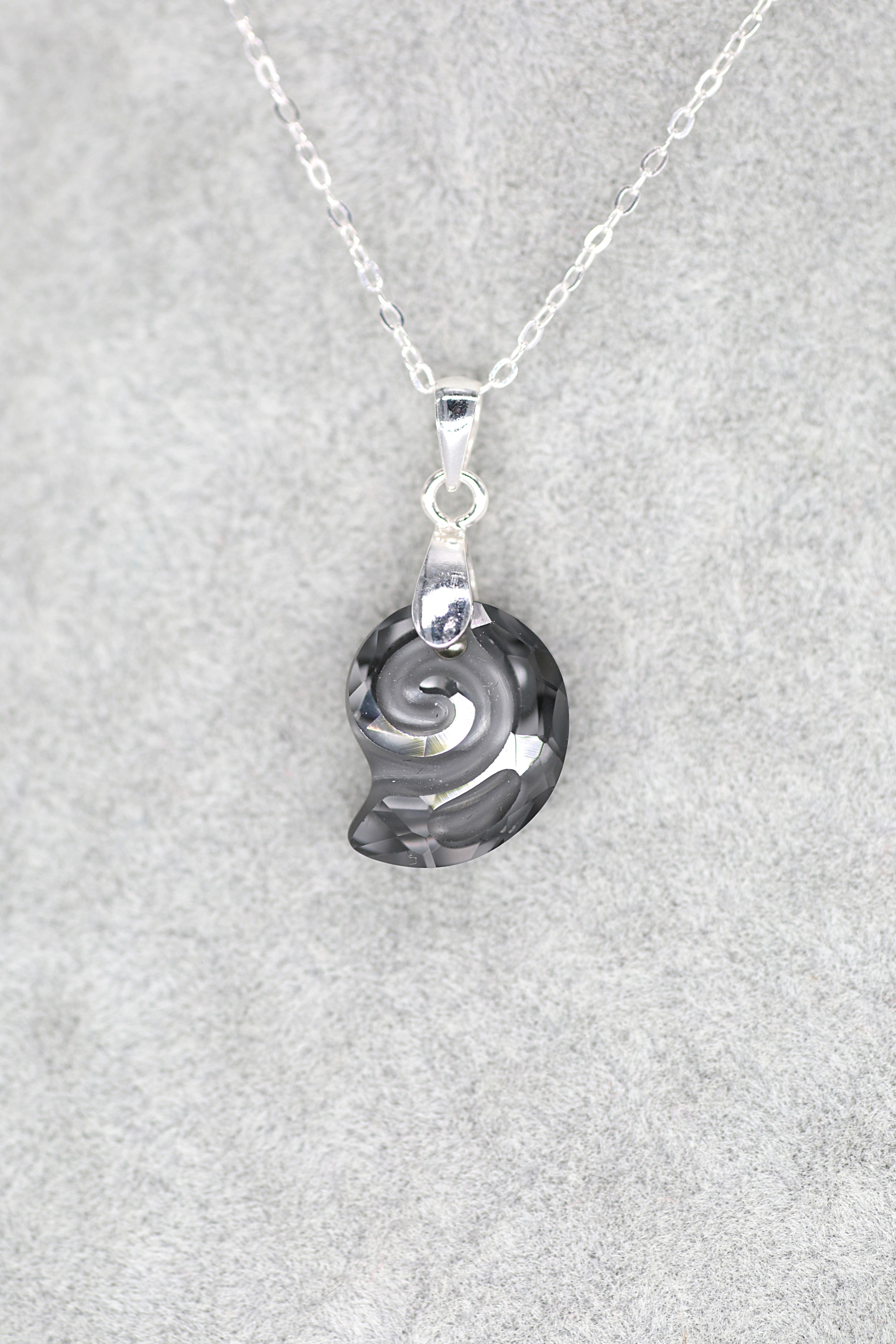 Sea Curl Pendant