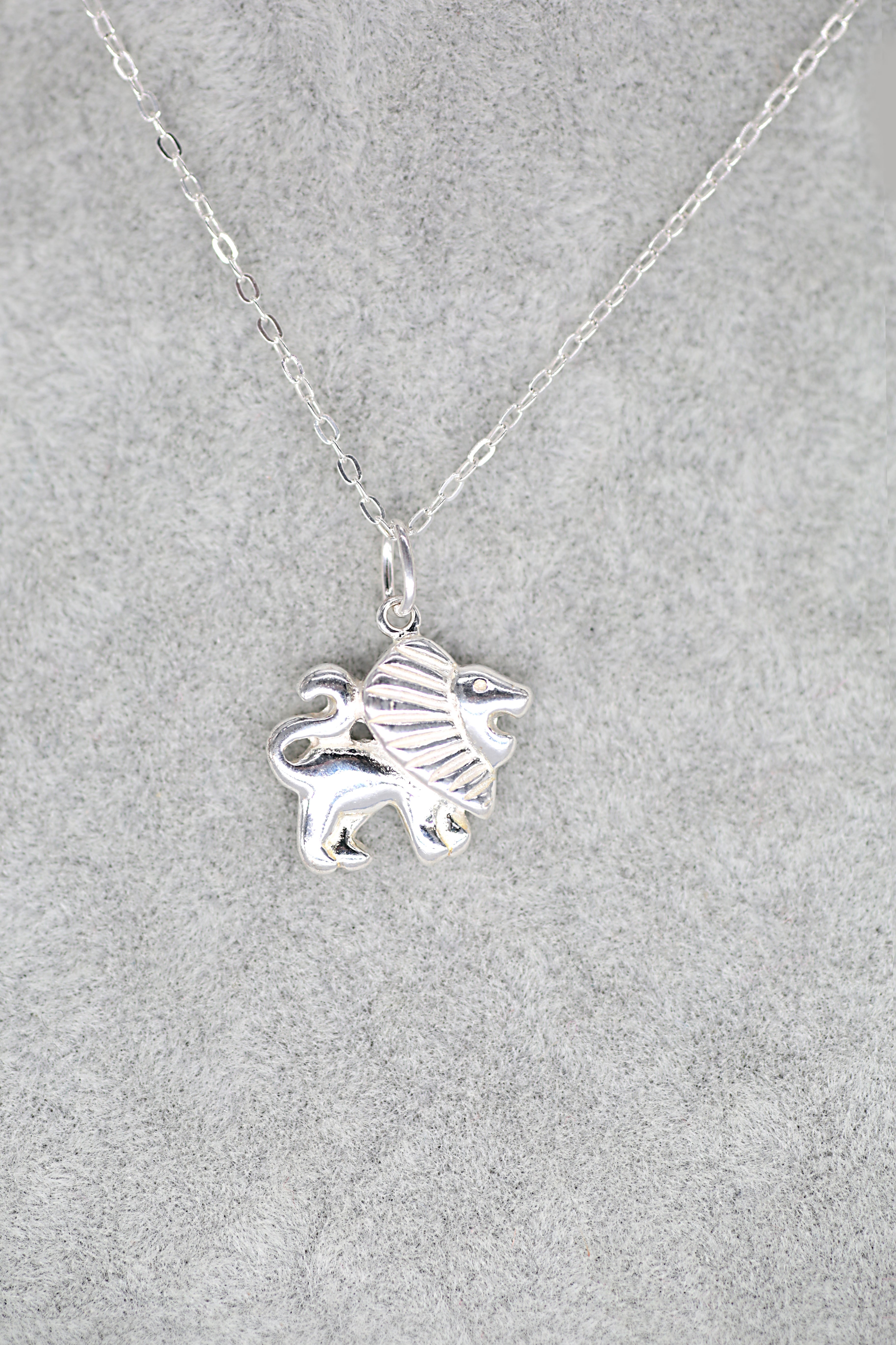 Lion Pendant Sterling Silver