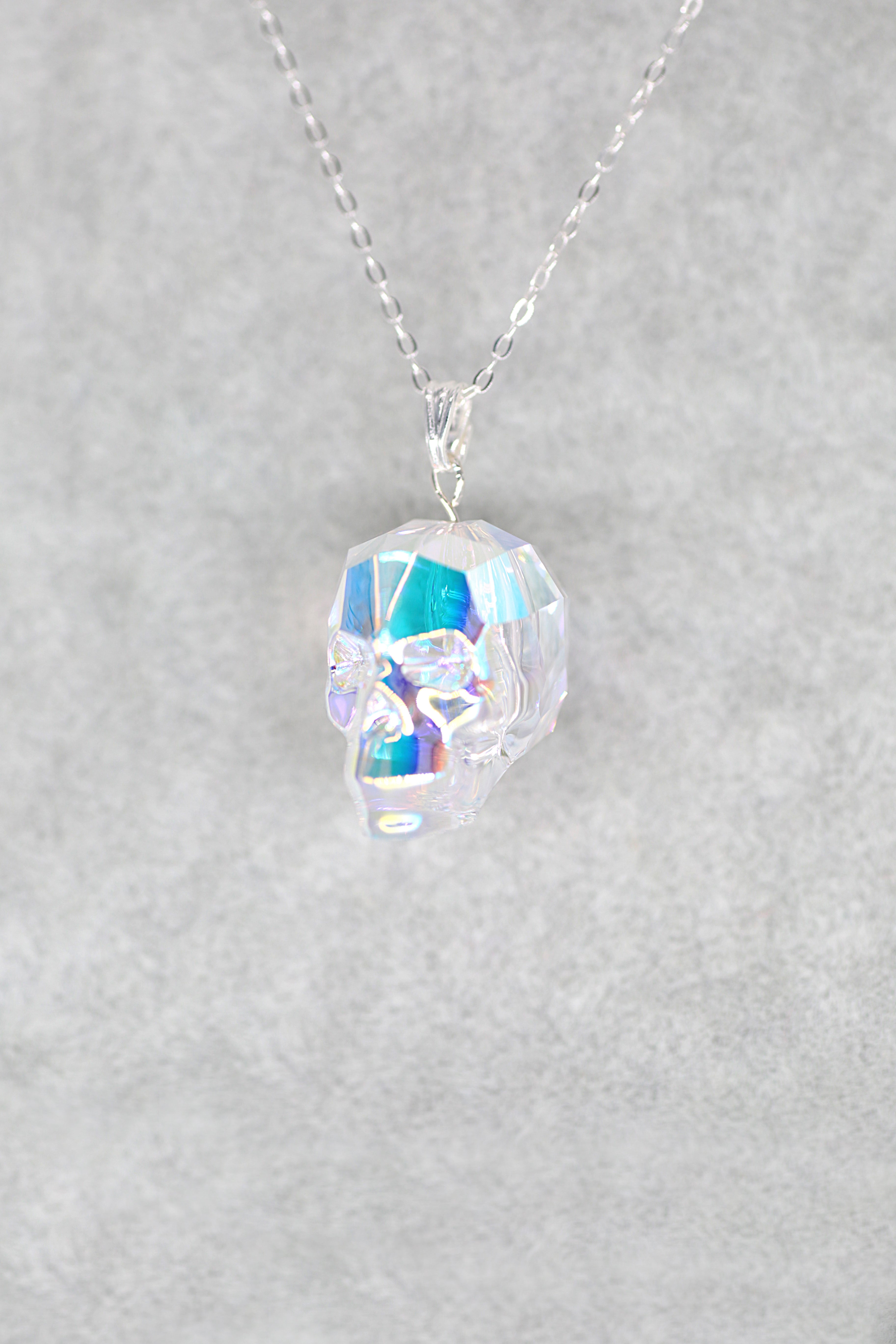 Skull Pendant - Medium